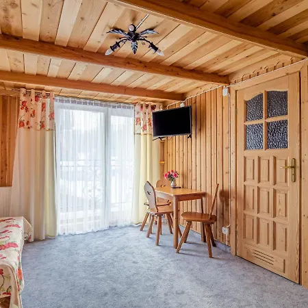 Pod Groniem Bed and breakfast *